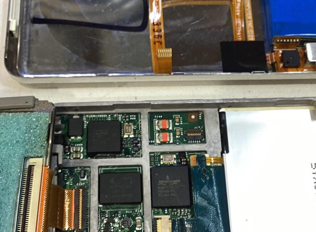 iPod MA444J/Aの基板修理